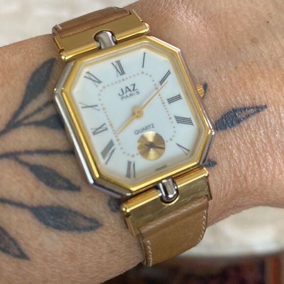 Vintage JAZ Paris Octagon Tank Watch Unisex - Picture 3 of 11